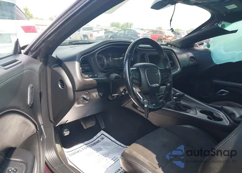 2022 Dodge Challenger R/T из США, поврежденный, VIN 2C3CDZBT9NH233914